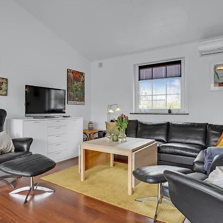Amazing In With Kitchen